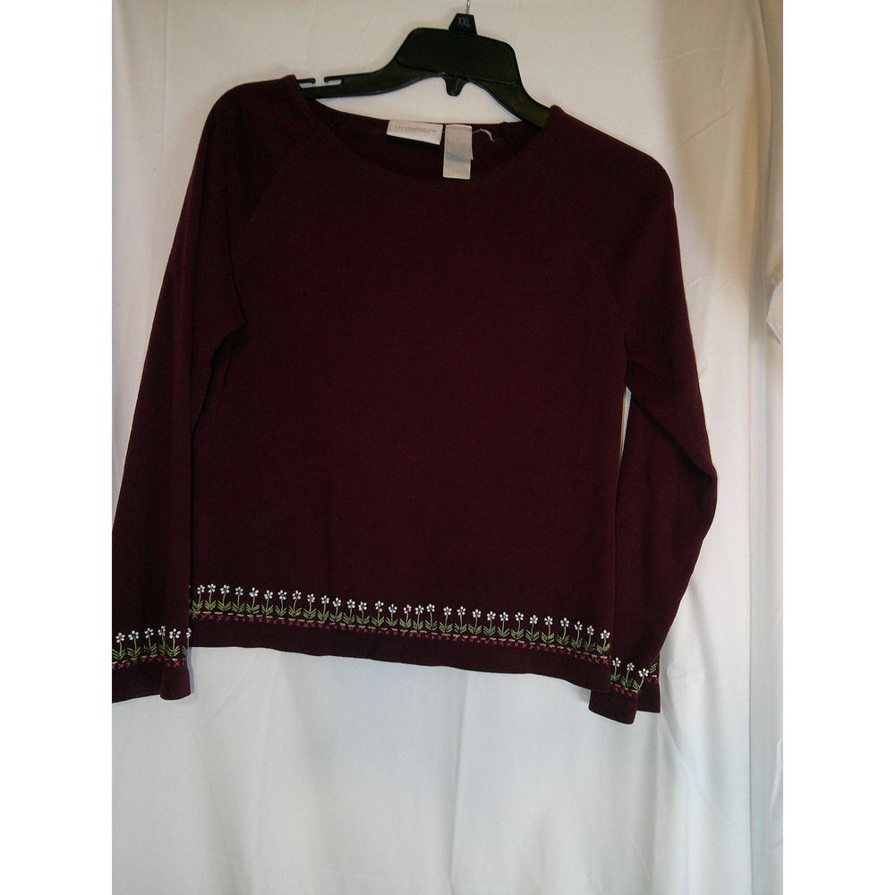 Burgundy Long Sleeve Sweater with Decorative Embroidered Trim‎ Casual Pullover